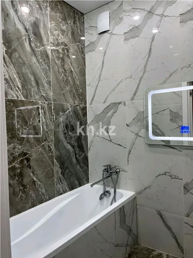 Продажа 3-комнатной квартиры, 84 м², ул. Муканова, дом  49/10 в Караганде - фото 5