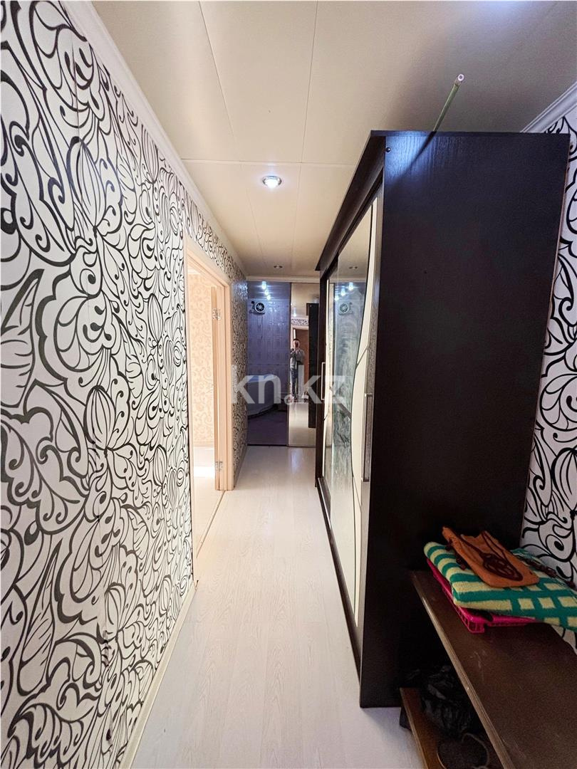 Продажа 3-комнатной квартиры, 79 м², ул. Гапеева, дом  1 в Караганде - фото 9