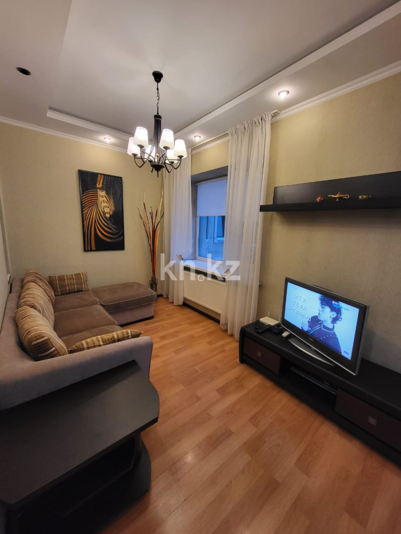 Аренда 2-комнатной квартиры, 50 м², ул. Ходжанова, дом  76 - пр. Аль-Фараби в Алматы - фото 12