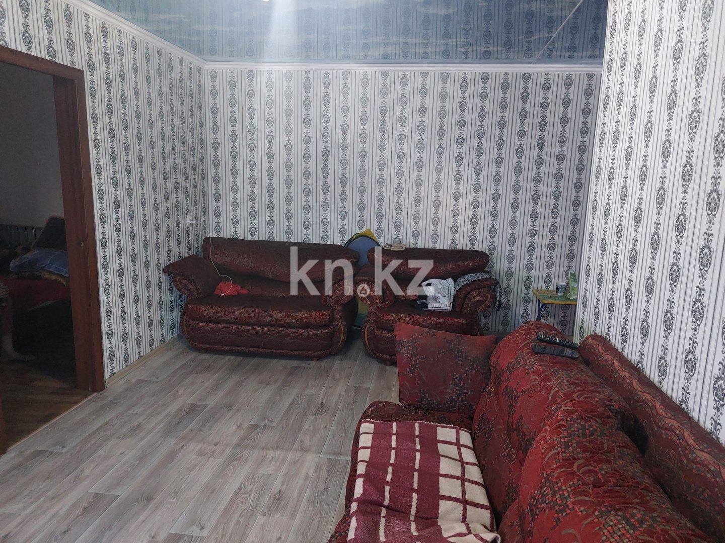 Продажа 4-комнатной квартиры, 61 м², мкр-н 14, дом  18 в Караганде - фото 4