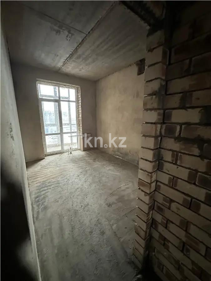 Продажа 2-комнатной квартиры, 69 м², ул. Муканова, дом  55г в Караганде - фото 2