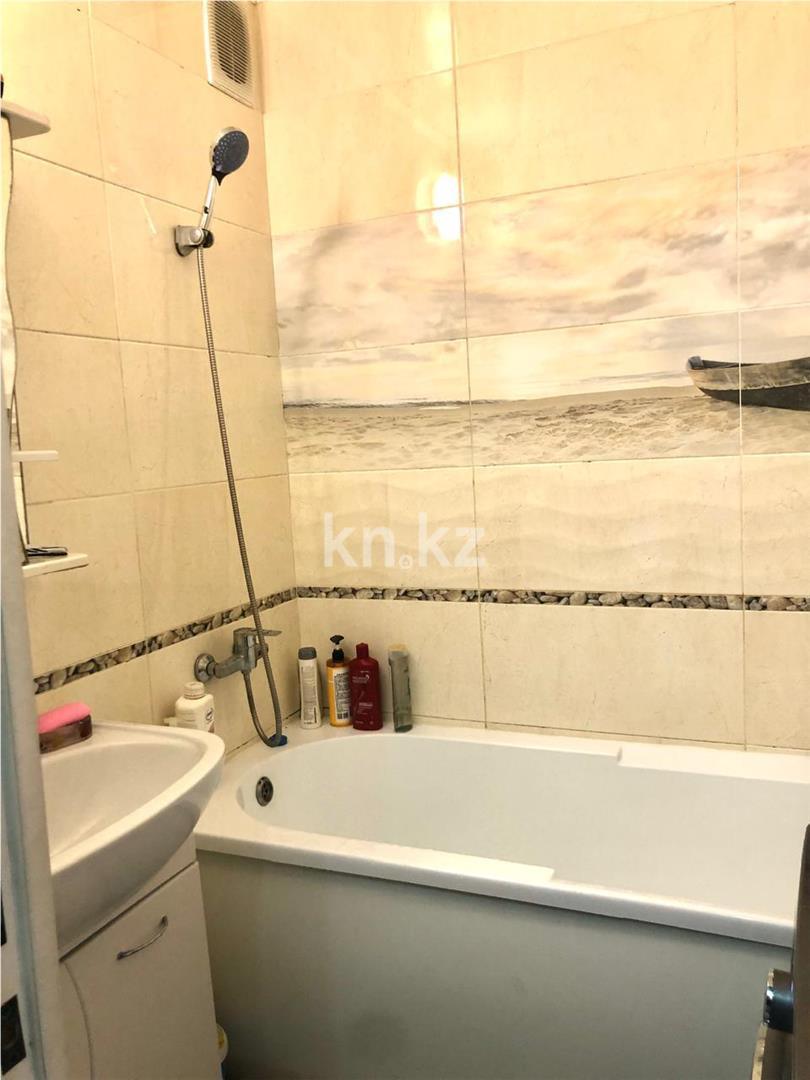 Продажа 4-комнатной квартиры, 79 м² в Караганде - фото 12