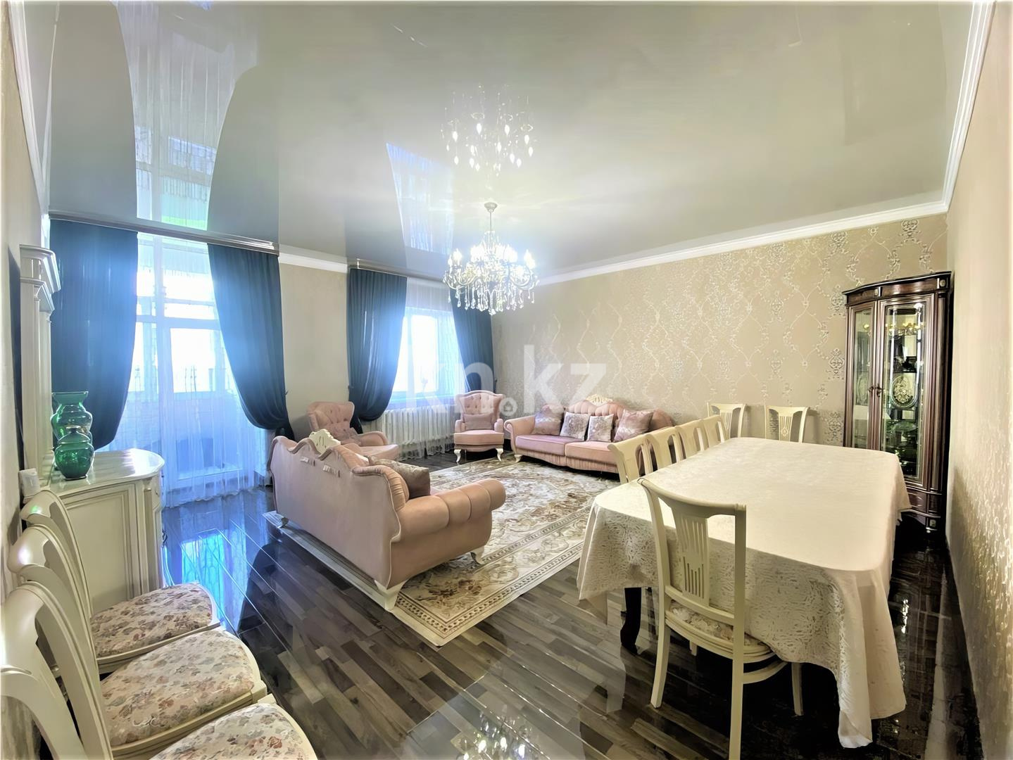 Продажа 3-комнатной квартиры, 116 м², мкр-н Алтын Арка, дом  19 в Караганде - фото 3