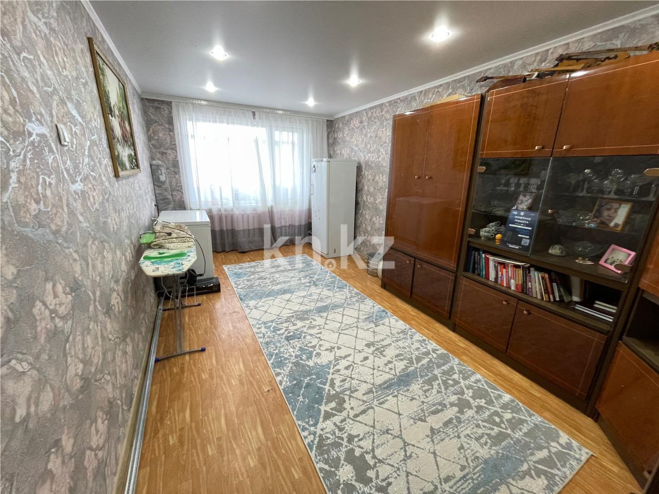 Продажа 3-комнатной квартиры, 61 м², пр. Мира в Темиртау - фото 3