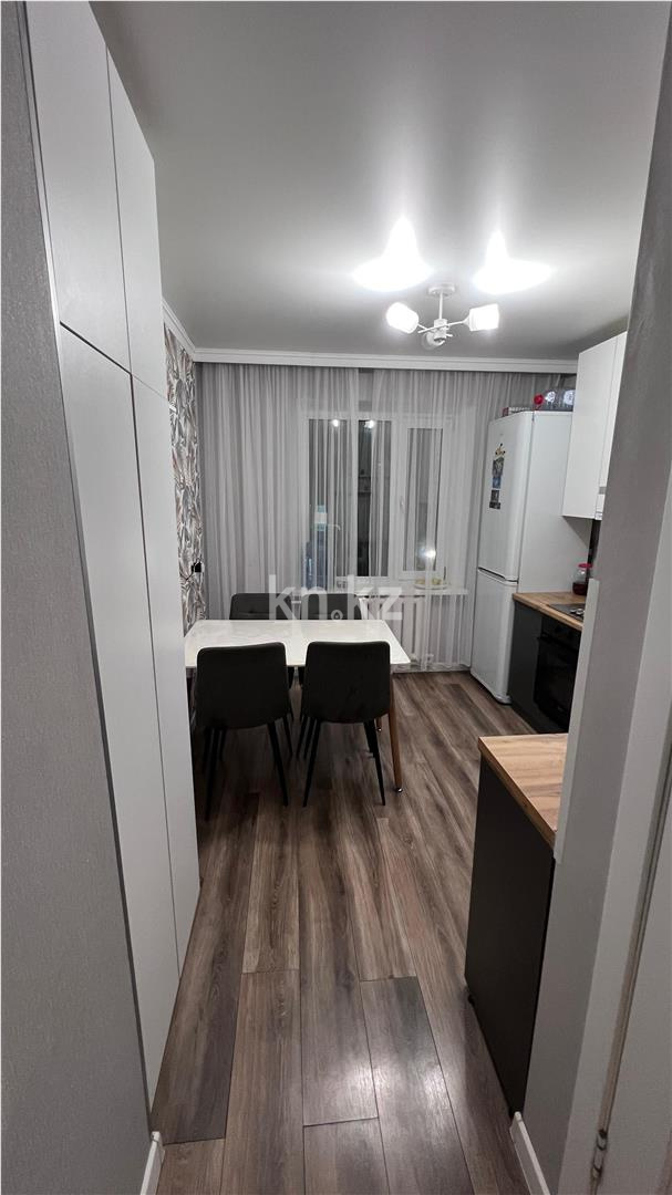 Продажа 3-комнатной квартиры, 66 м², ул. Рыскулова в Караганде - фото 10