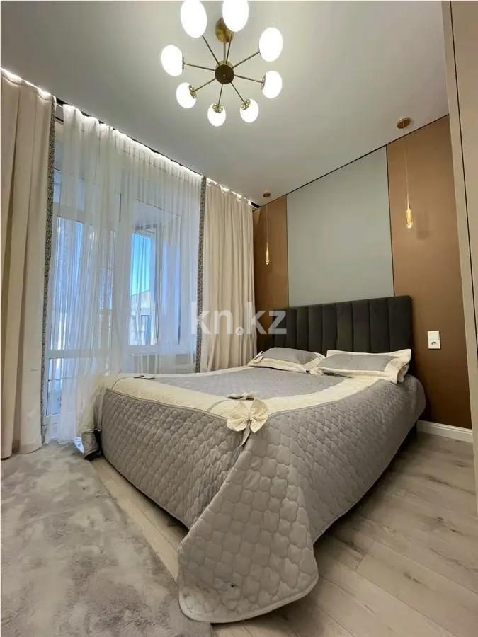 Продажа 4-комнатной квартиры, 75.5 м² в Астане - фото 2