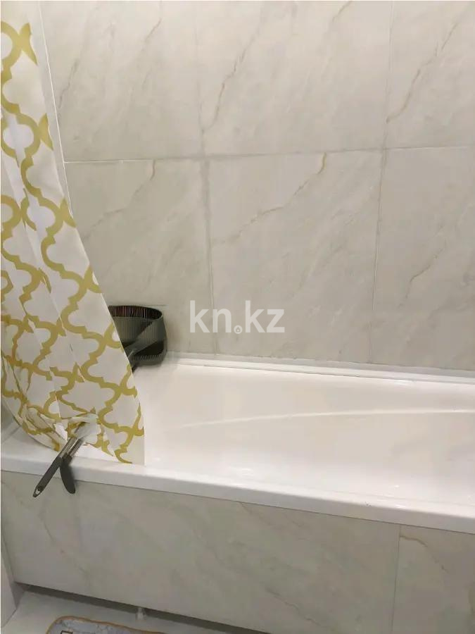 Продажа 1-комнатной квартиры, 33 м², ул. А-102, дом  11/2 в Астане - фото 4