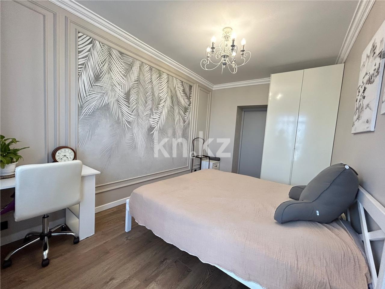 Продажа 4-комнатной квартиры, 105 м², ул. Иманбаевой в Астане - фото 19