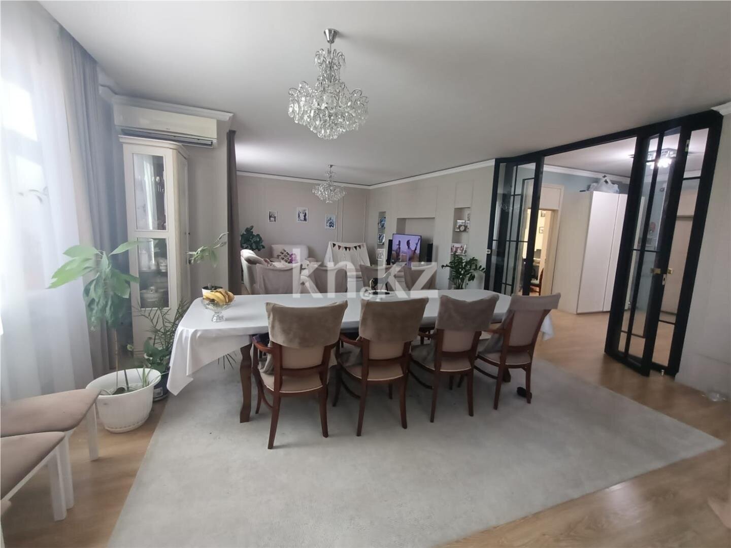 Продажа 5-комнатной квартиры, 200 м² в Астане - фото 46