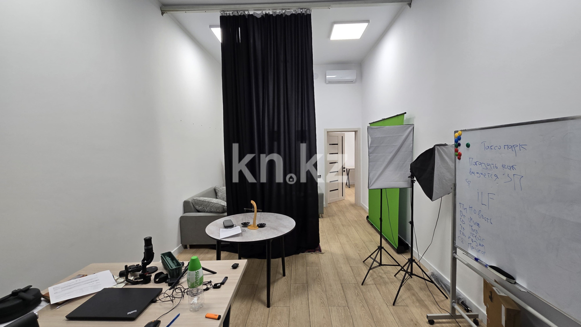 Продажа , 260 м², ул. Митина, дом  4 - Достык в Алматы - фото 28