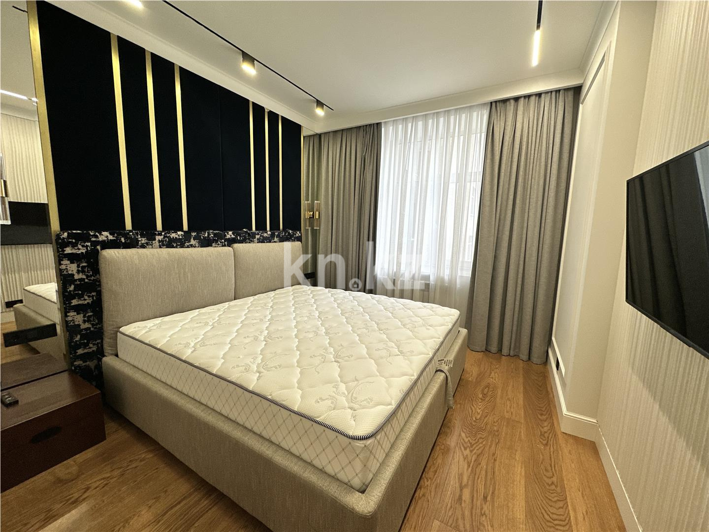 Продажа 4-комнатной квартиры, 105 м², мкр-н Степной-3 в Караганде - фото 13