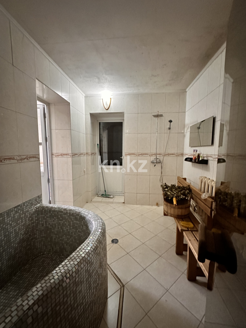 Продажа 6-комнатного дома, 316 м² в Караганде - фото 39