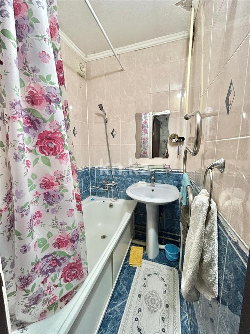 Продажа 2-комнатной квартиры, 44 м², мкр. Восток-2 в Караганде - фото 9