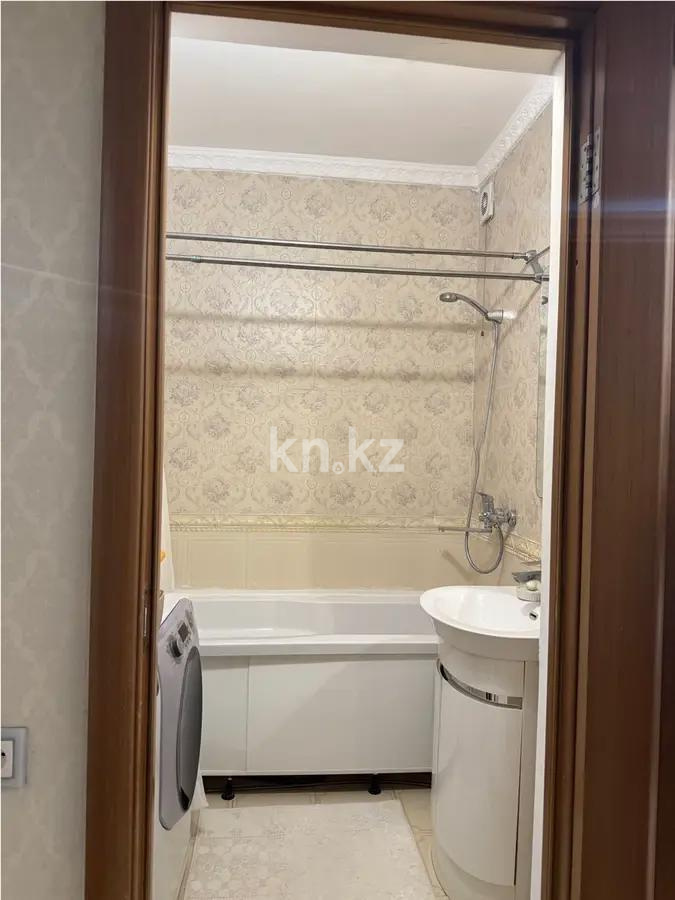 Продажа 2-комнатной квартиры, 48 м², мкр-н Жетысу-4, дом  19 в Алматы - фото 3