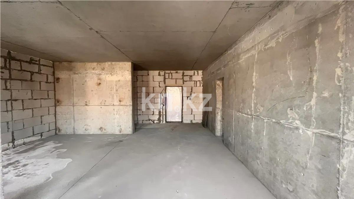 Продажа 2-комнатной квартиры, 67.5 м² в Алматы - фото 2