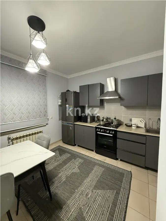 Продажа 2-комнатной квартиры, 77 м², мкр-н Аксай-4, дом  121 в Алматы - фото 3