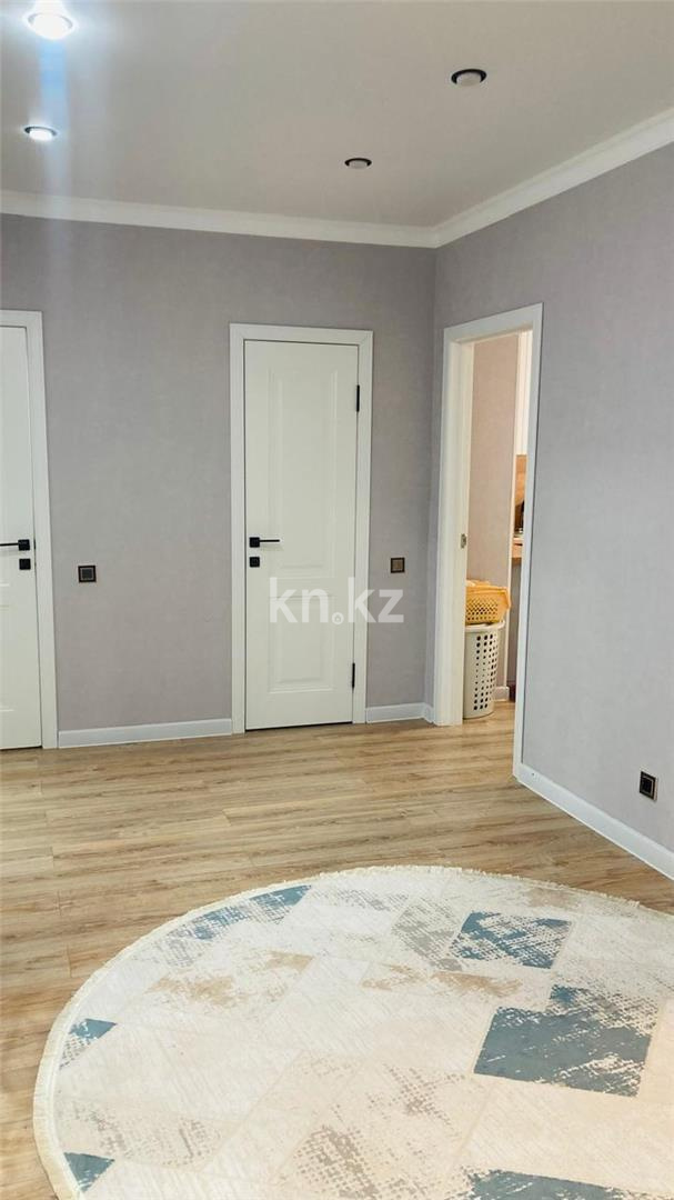 Продажа 3-комнатной квартиры, 84 м², ул. Сатыбалдина в Караганде - фото 23