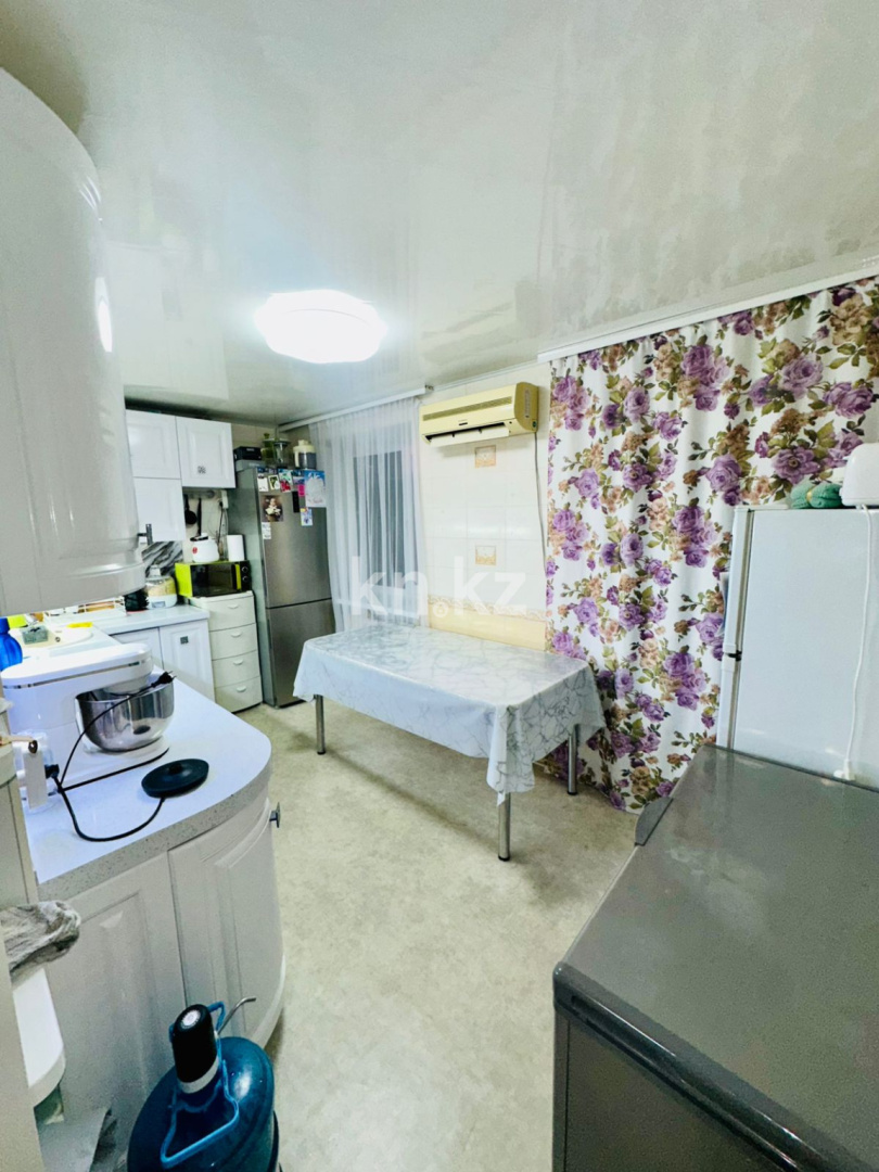 Продажа 3-комнатной квартиры, 59.6 м² в Караганде - фото 3