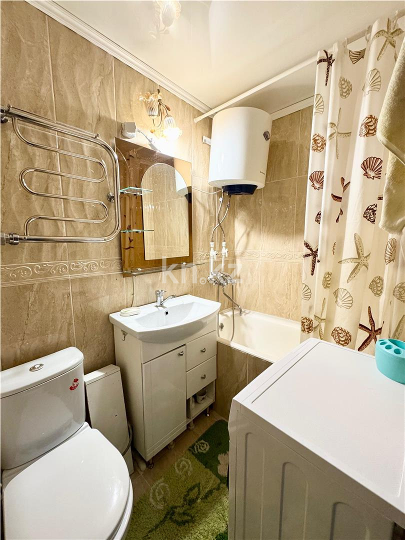 Продажа 2-комнатной квартиры, 51 м², пр. Строителей, дом  1 в Караганде - фото 7