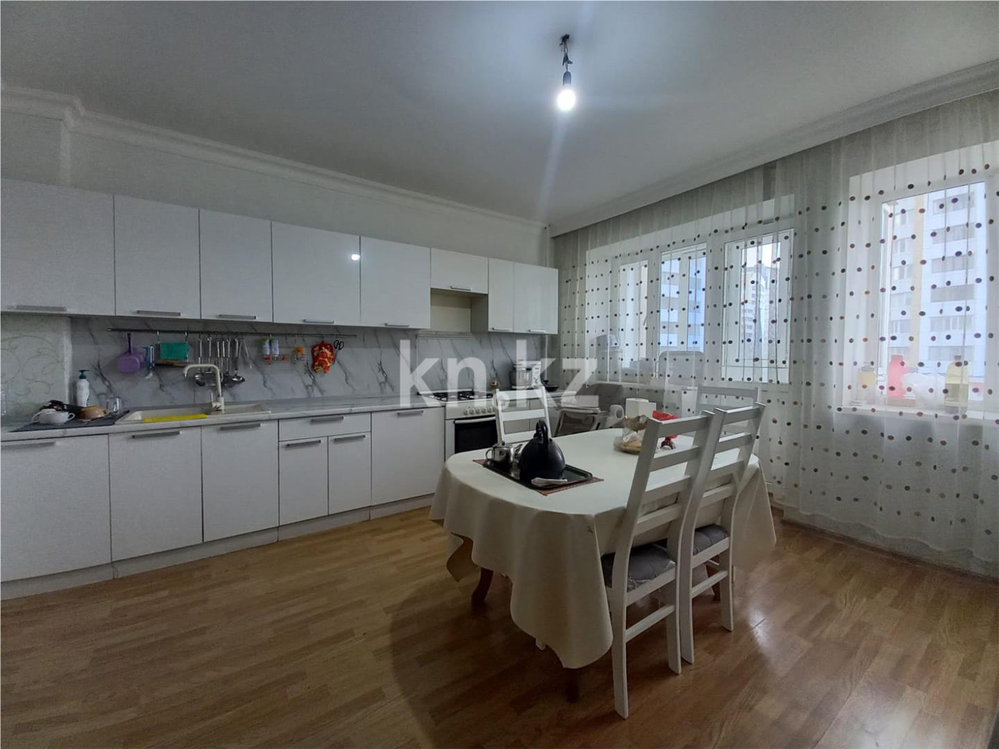 Продажа 3-комнатной квартиры, 149 м² в Астане - фото 9