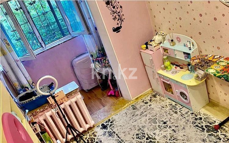 Продажа 3-комнатной квартиры, 70 м², ул. Розыбакиева, дом  270 в Алматы - фото 2