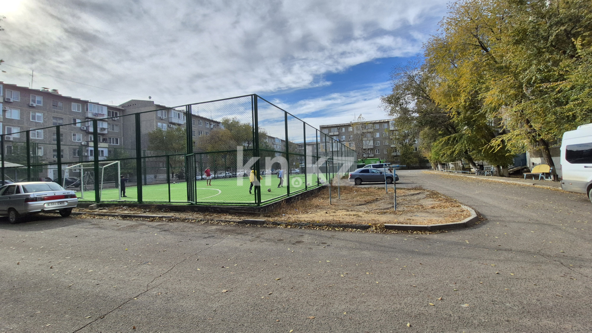 Продажа 3-комнатной квартиры, 60 м², мкр-н Привокзальный-3, дом  25 в Атырау - фото 2