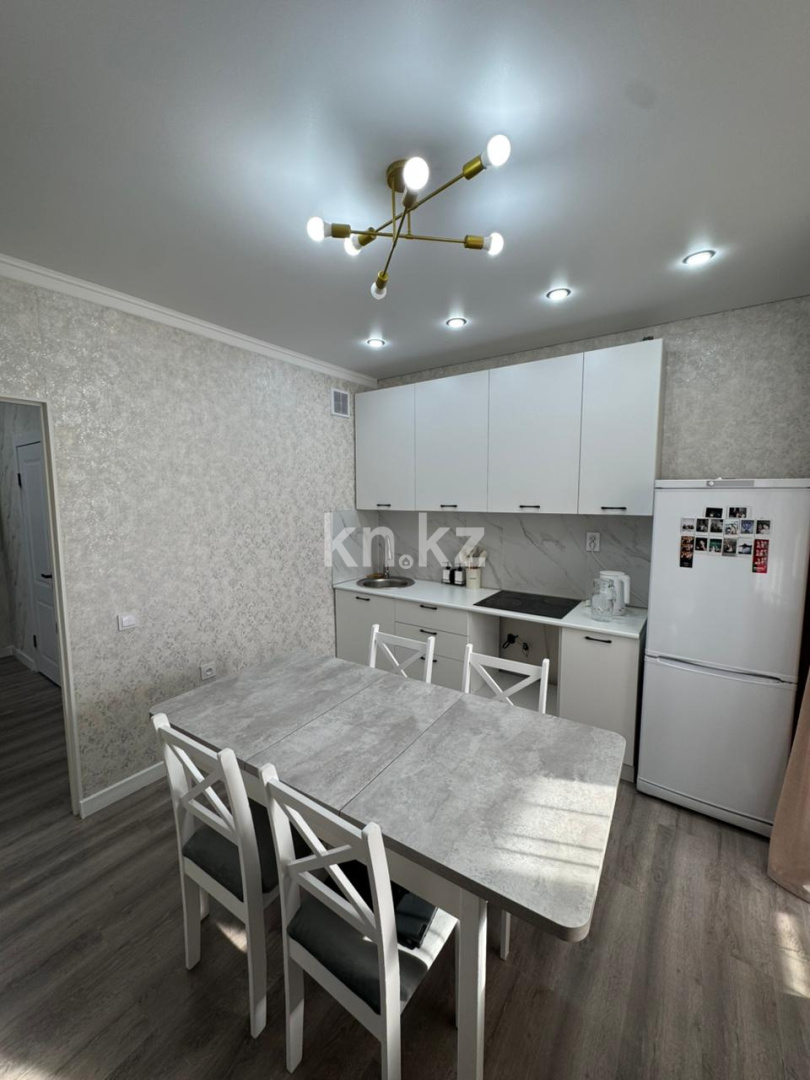 Продажа 1-комнатной квартиры, 42 м² в Астане