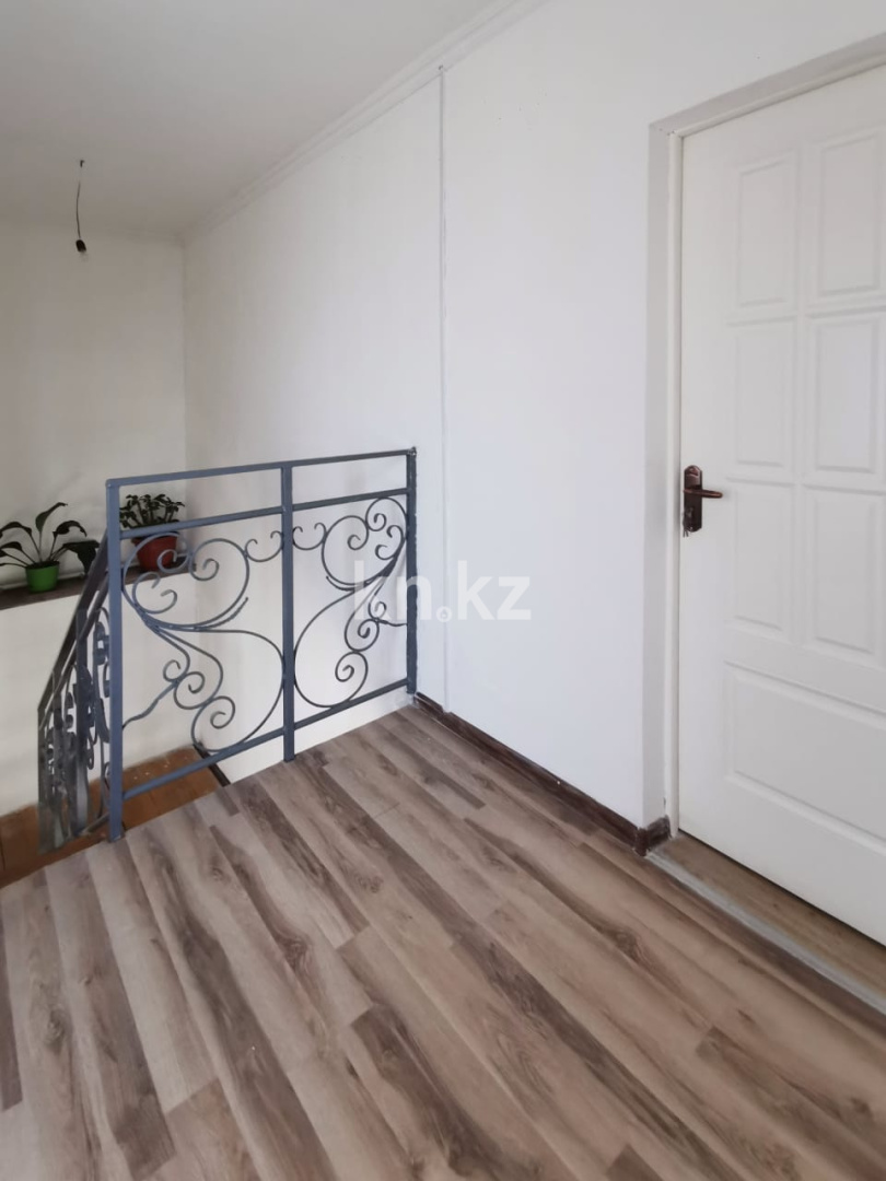 Продажа 4-комнатного дома, 140 м², Боралдай, улица Байзакова в Алматинской области - фото 11