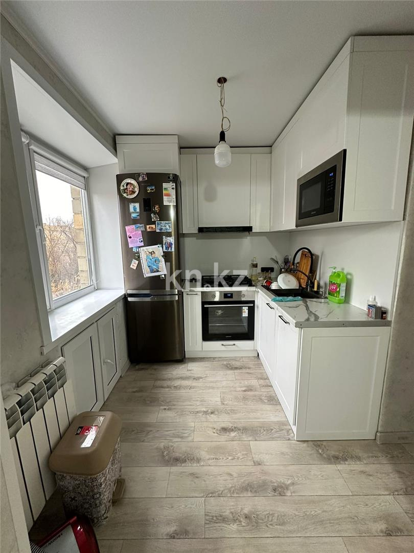 Продажа 3-комнатной квартиры, 60 м², 6-й мкр. в Караганде - фото 6