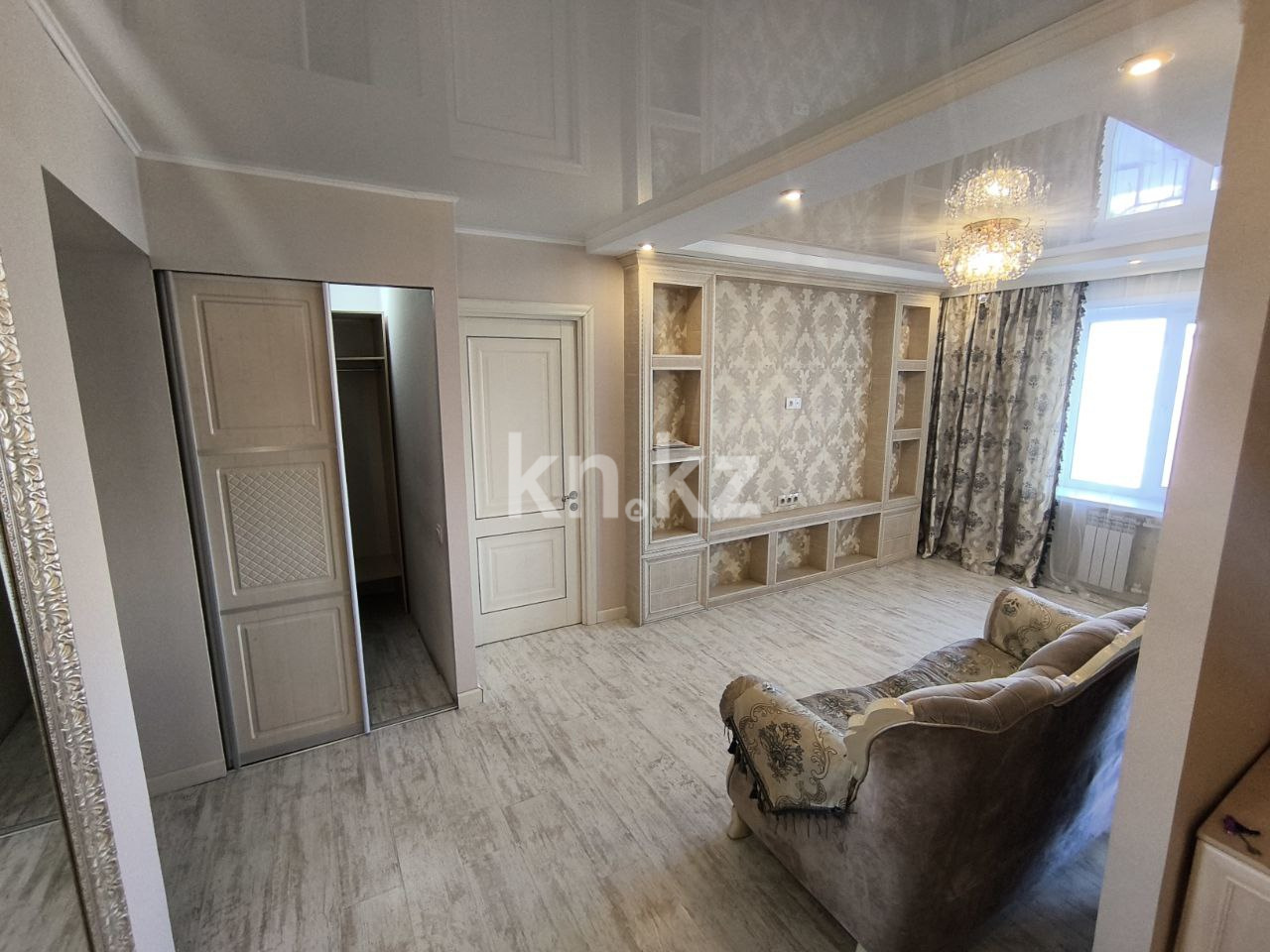 Продажа 4-комнатной квартиры, 70.3 м² в Караганде