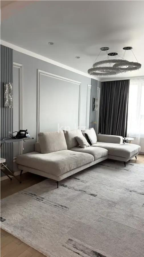 Продажа 2-комнатной квартиры, 70 м² в Алматы