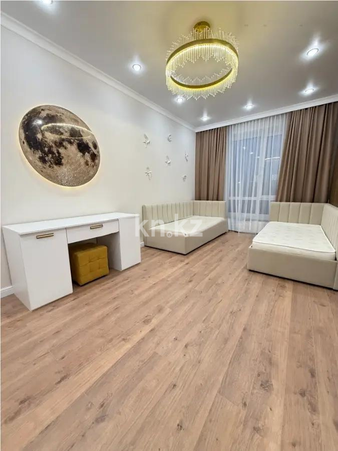 Продажа 3-комнатной квартиры, 64 м², ул. Керей, Жанибек хандар, дом  44/3 в Астане - фото 3