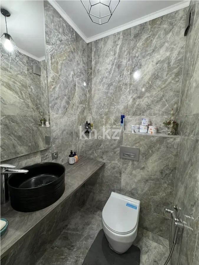 Продажа 4-комнатной квартиры, 138 м², ул. Наурызбай батыра, дом  50 в Алматы - фото 9