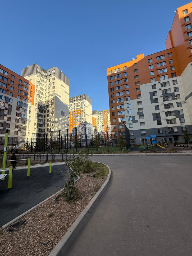 Продажа 1-комнатной квартиры, 47 м², пр. Туран, дом  50/2 - ул. Бухар жырау в Астане - фото 18