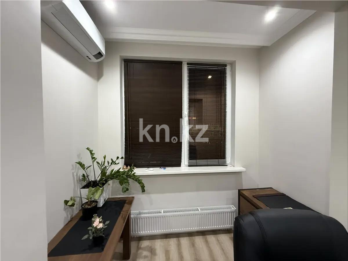 Продажа 2-комнатной квартиры, 65 м², пр. Серкебаева, дом  146/3 в Алматы - фото 3