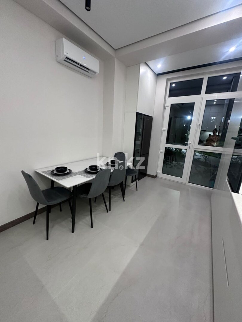 Аренда 1-комнатной квартиры, 40 м² в Алматы - фото 11