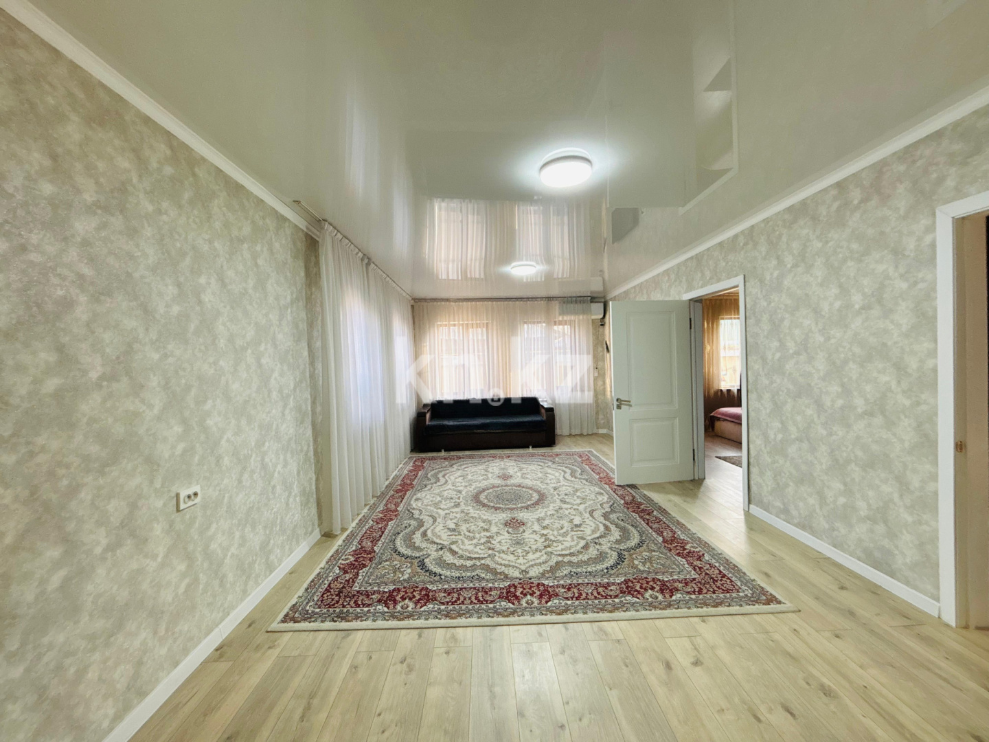 Продажа 4-комнатного дома, 100 м² в Алматы - фото 4