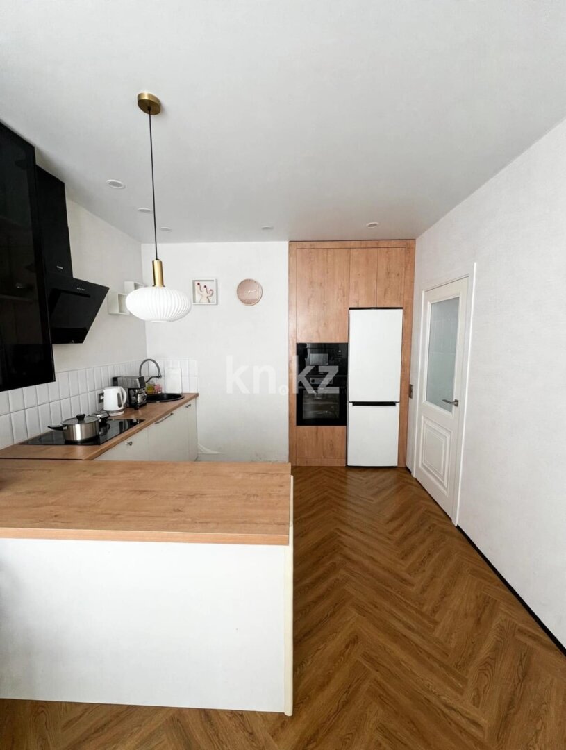 Продажа 2-комнатной квартиры, 67 м² в Алматы - фото 11