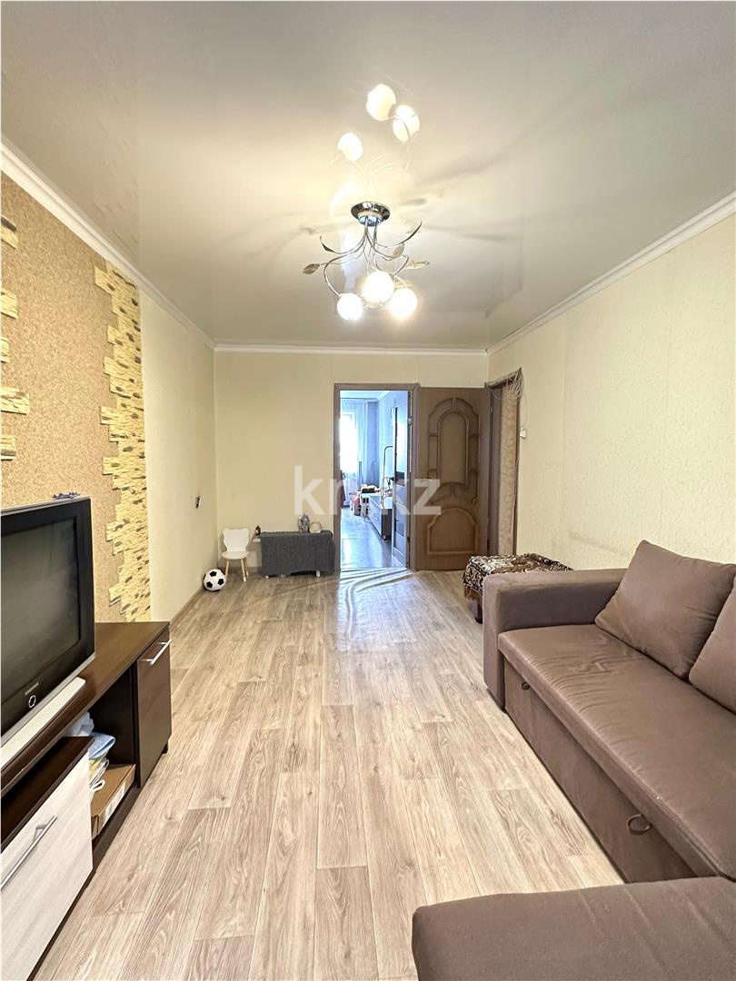 Продажа 2-комнатной квартиры, 43 м², мкр-н 23 в Караганде