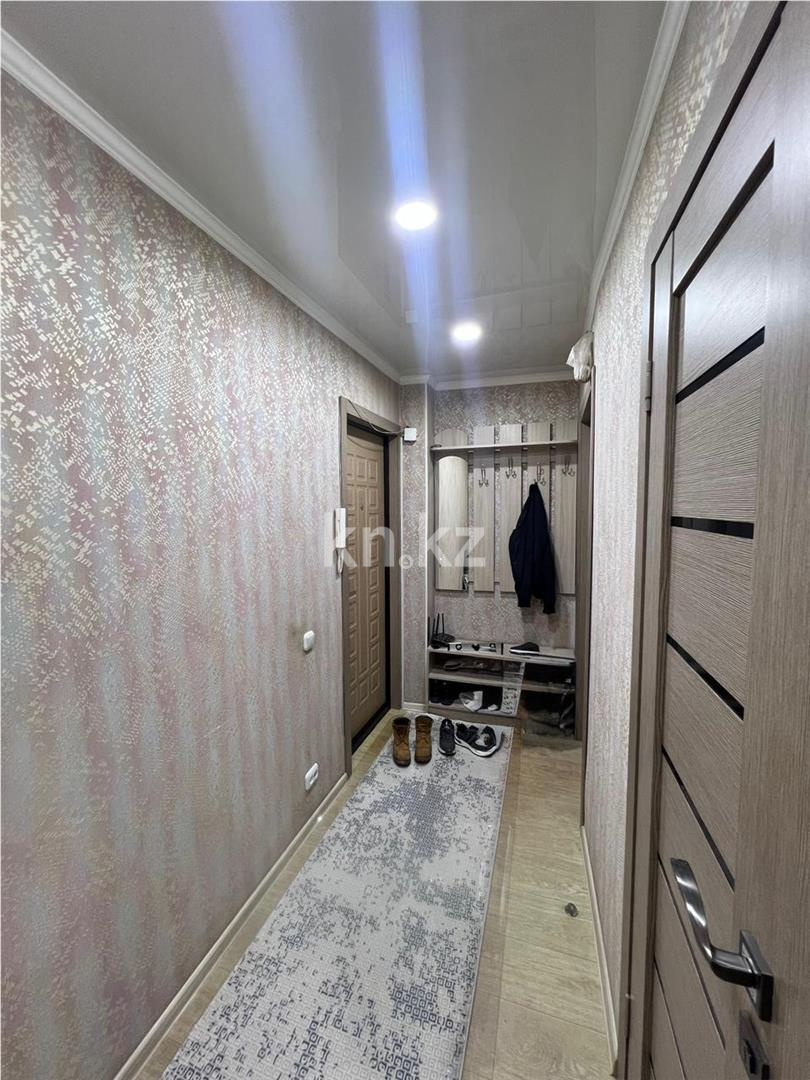Продажа 2-комнатной квартиры, 42 м², ул. Ержанова, дом  38 в Караганде - фото 10