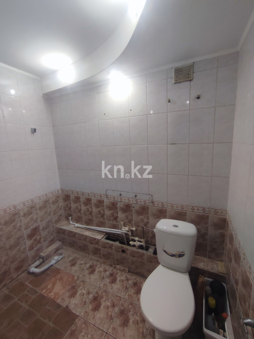 Продажа 2-комнатной квартиры, 44 м², пр. Н. Абдирова в Караганде - фото 6