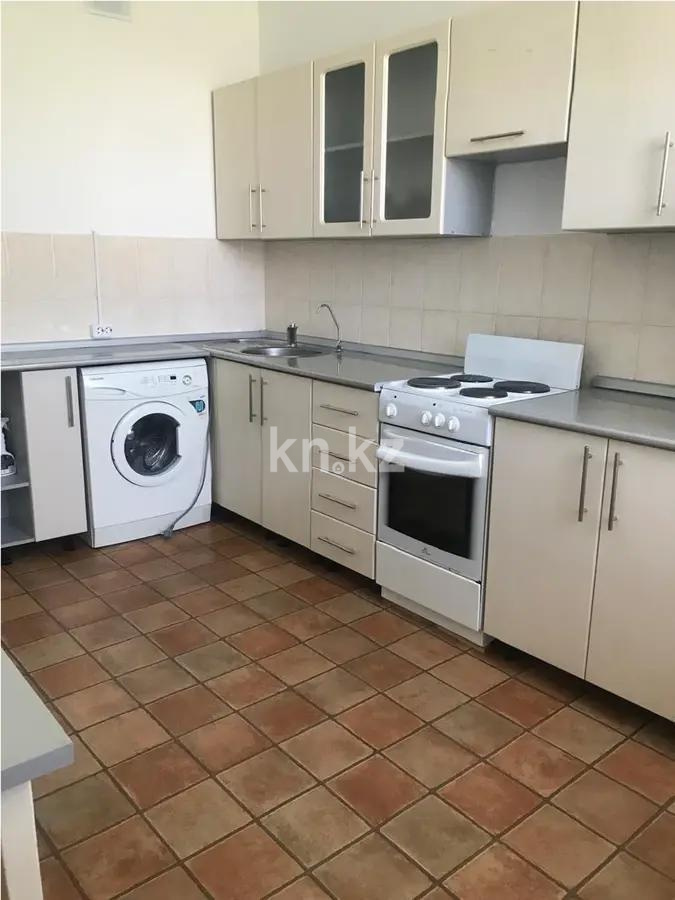 Продажа 1-комнатной квартиры, 38 м², пр. Абылай хана, дом  24 в Астане - фото 2