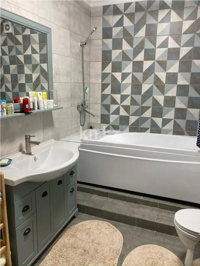 Продажа 3-комнатной квартиры, 96 м², мкр. Думан-2, дом  13 в Алматы - фото 6