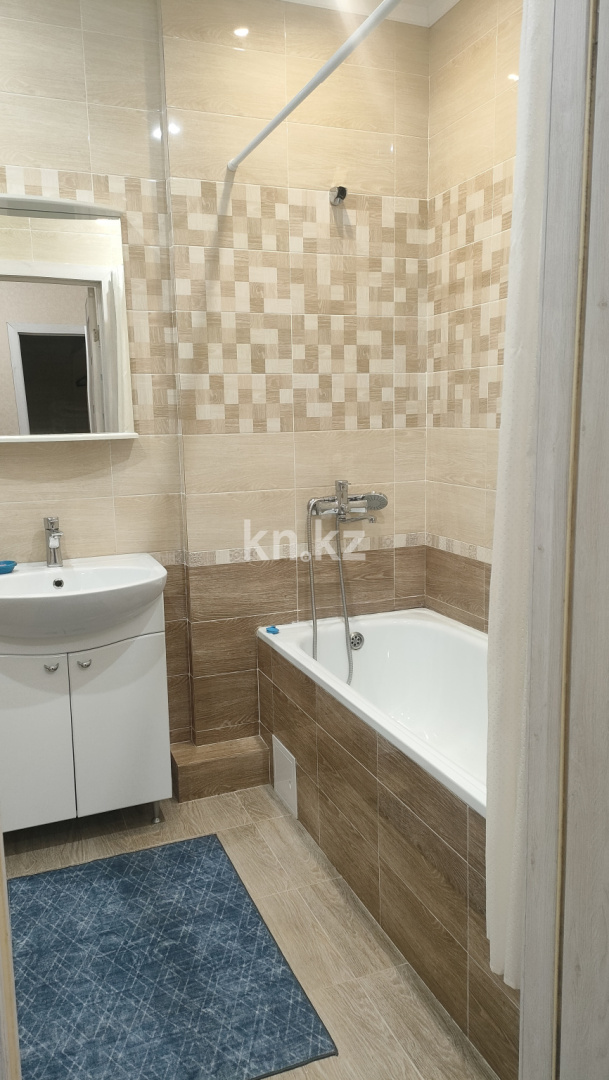 Аренда 1-комнатной квартиры посуточно, 41 м², пр. Кабанбай батыра, дом  48/9 - ул. Орынбор в Астане - фото 6