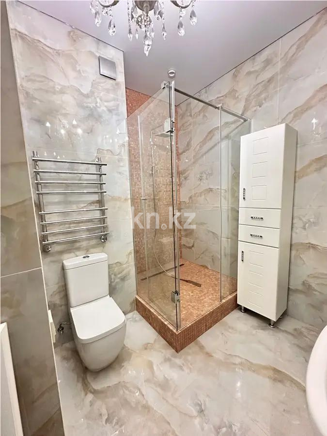 Продажа 3-комнатной квартиры, 130 м², пр. Аль-Фараби, дом  21 в Алматы - фото 4