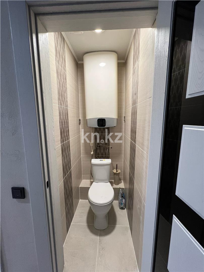 Продажа 3-комнатной квартиры, 61 м², пр. Назарбаева в Караганде - фото 10