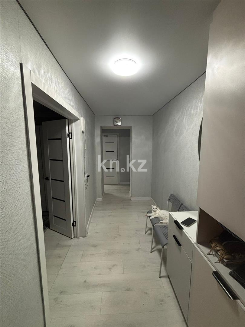Продажа 3-комнатной квартиры, 61 м², ул. Сатыбалдина в Караганде - фото 11