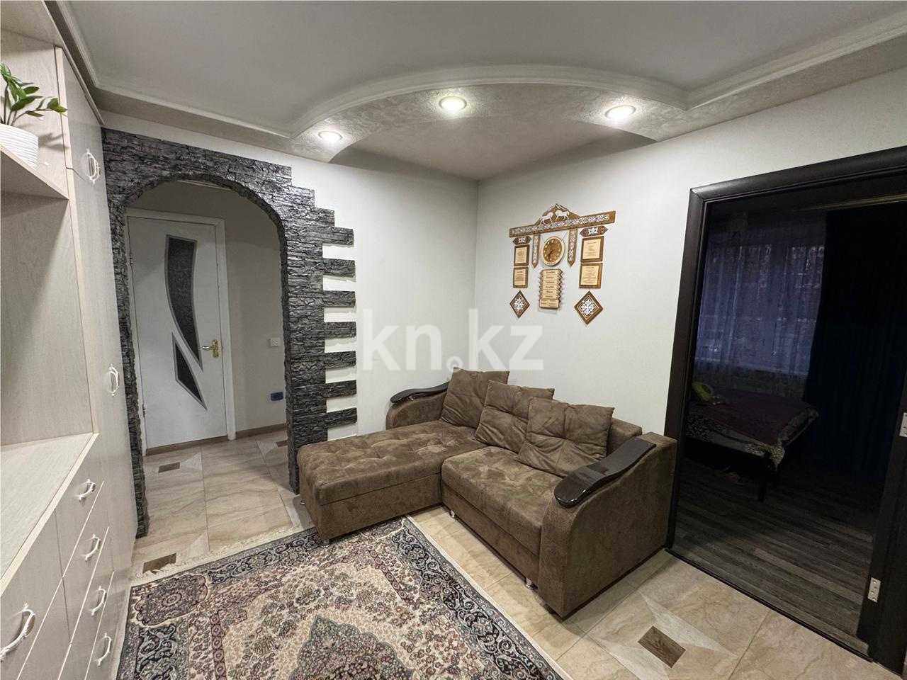 Продажа 3-комнатной квартиры, 64 м², мкр. Степной-2, дом  3 в Караганде - фото 5