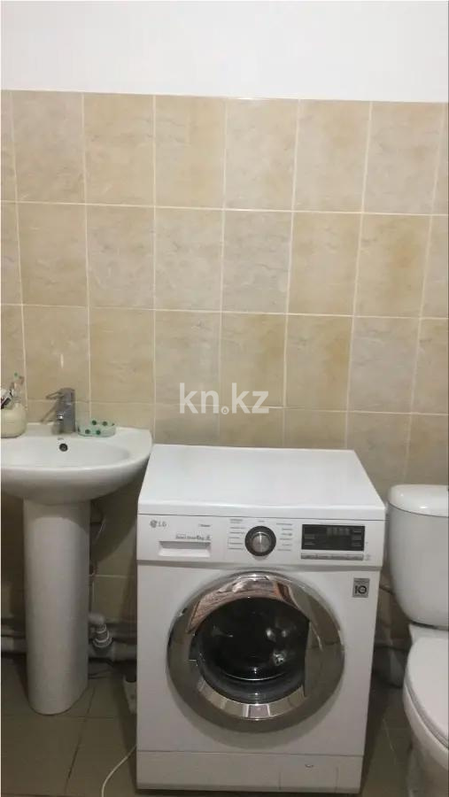 Продажа 1-комнатной квартиры, 37 м², ул. Серкебаева, дом  33/2 в Астане - фото 2