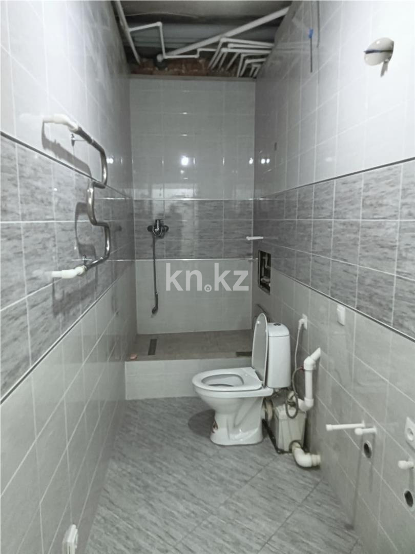 Продажа 5-комнатной квартиры, 132 м², мкр-н Алтын Арка в Караганде - фото 11